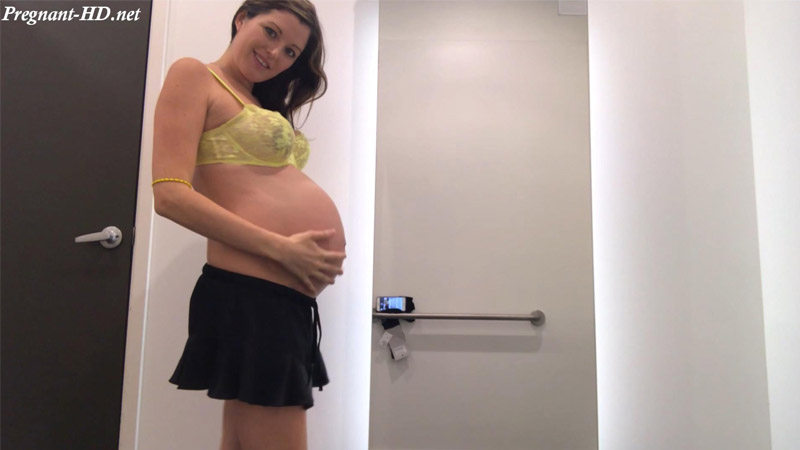 Pregnant Wifey Changeroom Try-On - Winnie Cooper