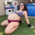 Pregnant-Madeline-FullTerm-Outdoor-Stretch-38Weeks-Madeline-Bug.jpg