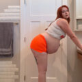 36-Weeks-Pregnant-Hooters-Girl-Katastrophic.jpg